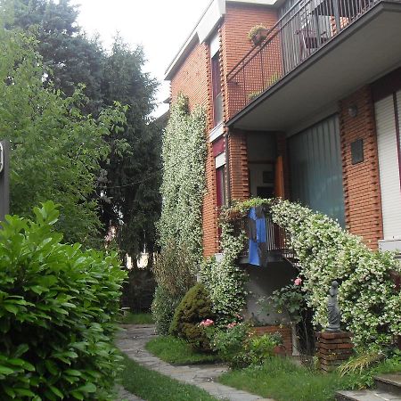 Accademia B&B Trezzo sull'Adda Luaran gambar