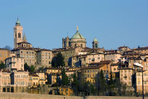 Accademia B&B Trezzo sull'Adda Luaran gambar